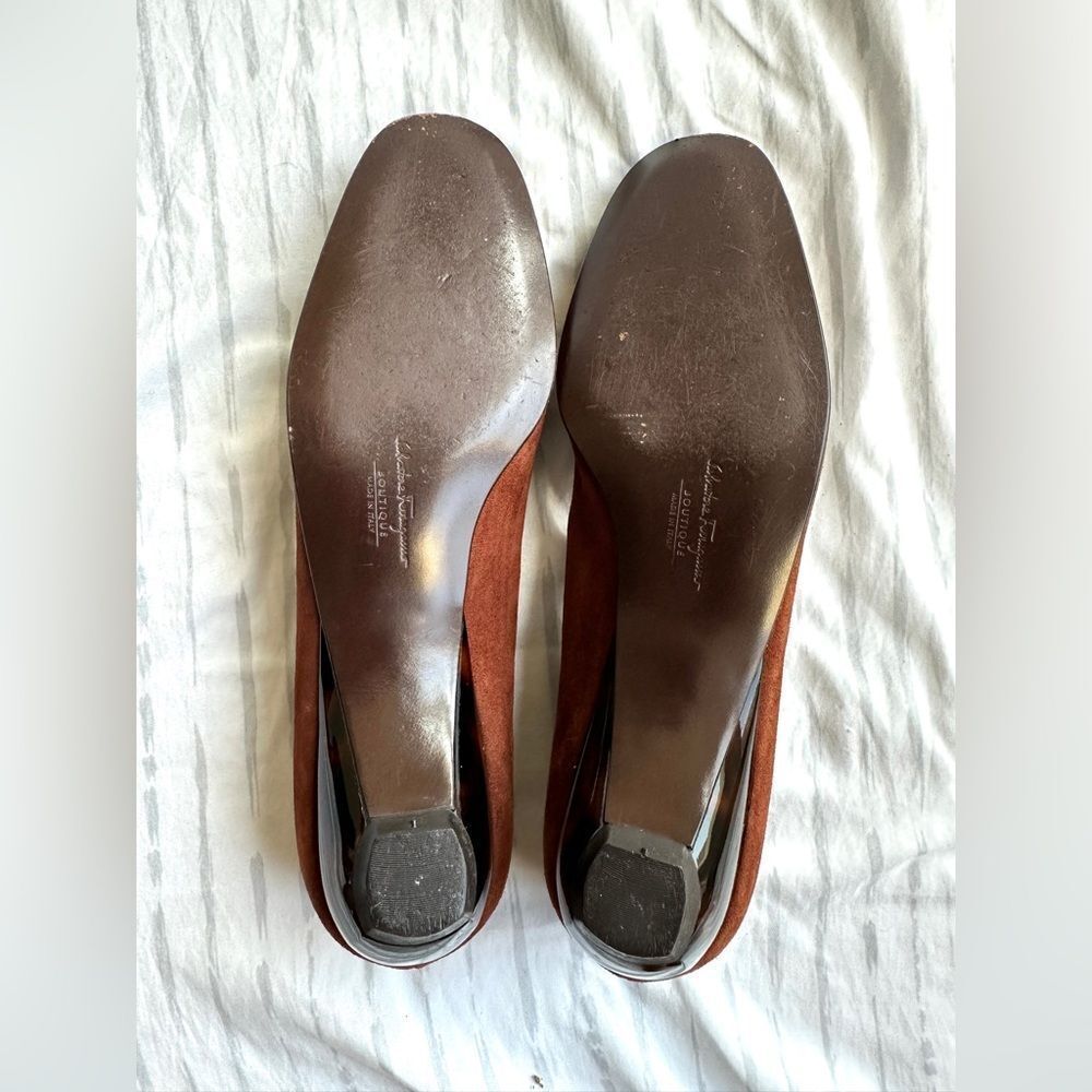 Salvatore Ferragamo brown Suede Tortoise Heels women’s size 7- 3A Italy - Picture 10 of 12